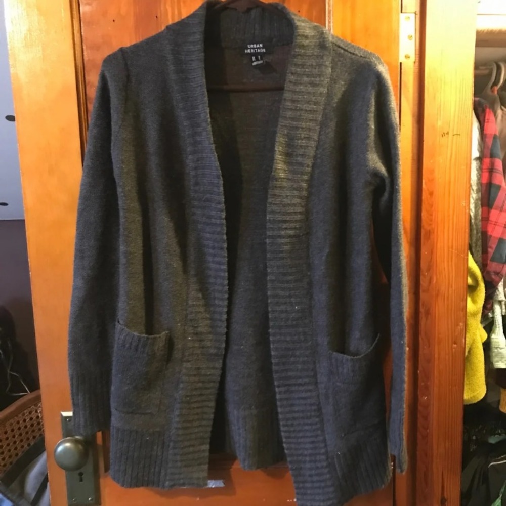 Sweater cardigan
